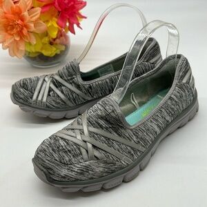 Skechers Gray Memory Foam Slip On Sneakers Size 8.5 SKT6415D